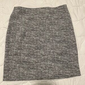 Express Women's Black and White Pencil Skirt